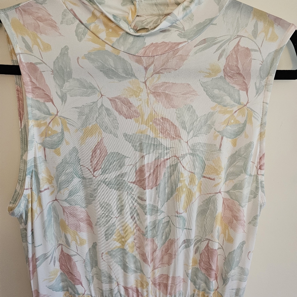 Peach love jumpsuit large - Picture 8 of 9